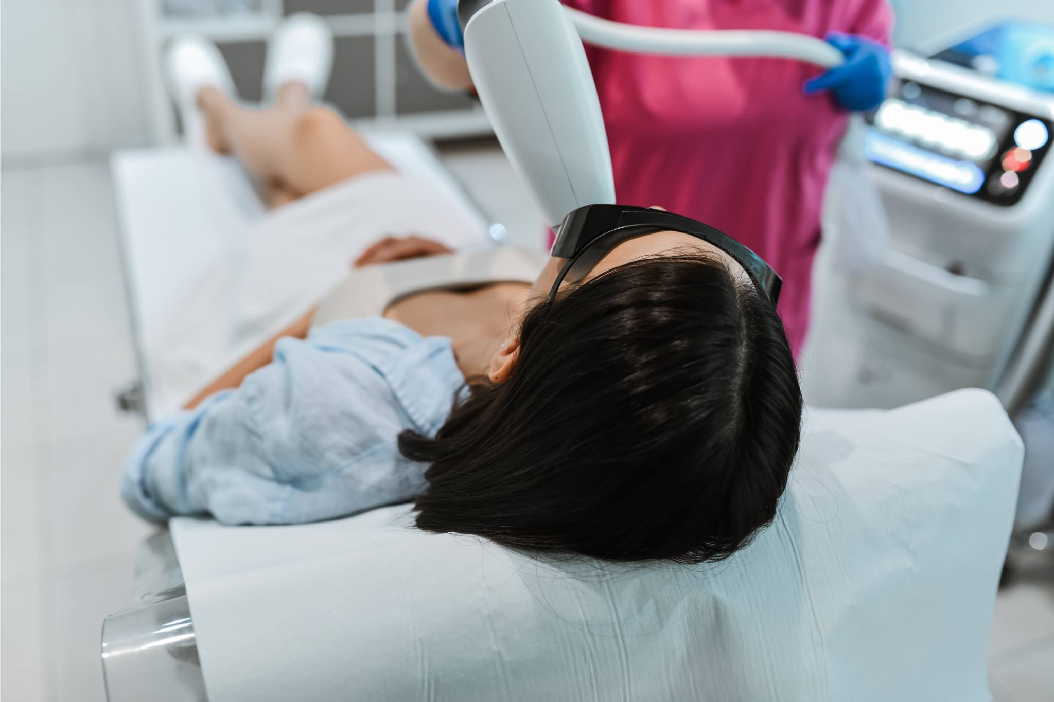 patient-receiving-active-fx-treatment